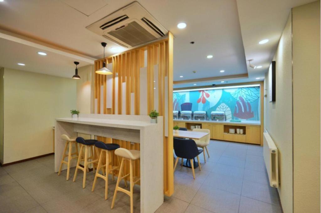 Hanting Hotel Harbin Dongdazhi Street Eksteriør bilde